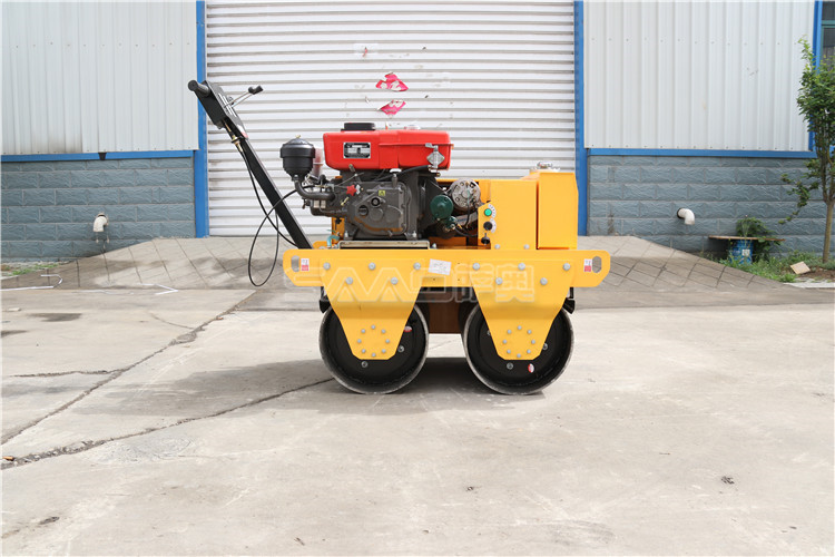 小型壓路機變速器亂檔的原因，附排除方法