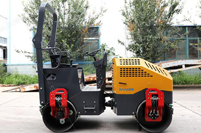 小型壓路機(jī)施工技巧對(duì)了，效率也提高